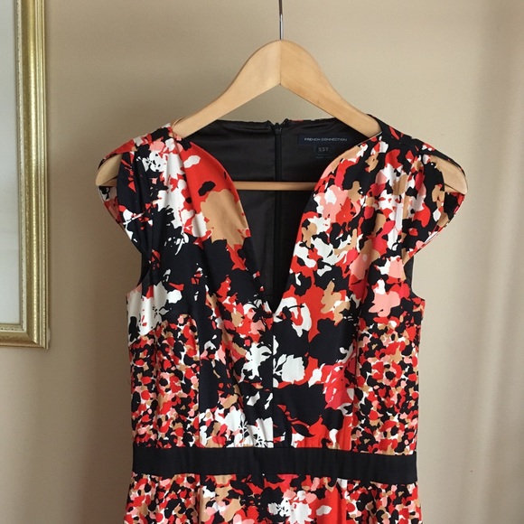 French Connection - Picture 2 of 4